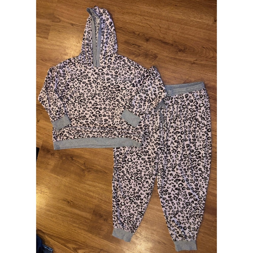 Cuddl Duds Pajama Set 2 Piece Long Sleeve Size XL cheetah Print